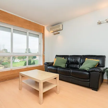 Cosy Sleeps 6 2mins To Ameixoeira Metro